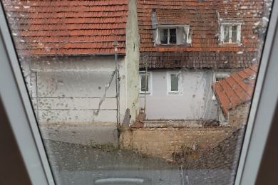 04 Regentropfen die an mein Fenster klopfen
